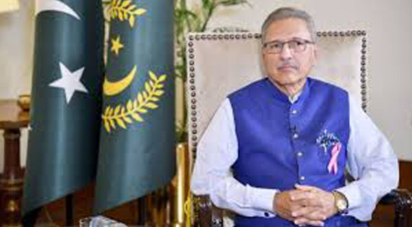 Read more about the article پاکستان کشمیریوں کے حق ِخودارادیت کی سیاسی، اخلاقی اور سفارتی حمایت جاری رکھے گا، صدر علوی