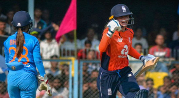 Read more about the article ویمنز کرکٹ ٹی 20: انگلینڈ اور بھارت کی ٹیمیں کل ایک دوسرے کے مدمقابل ہونگی